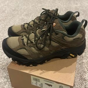 Merrell Moab 3 Waterproof Hiking Shoes Men’s Size 11 NEW in box